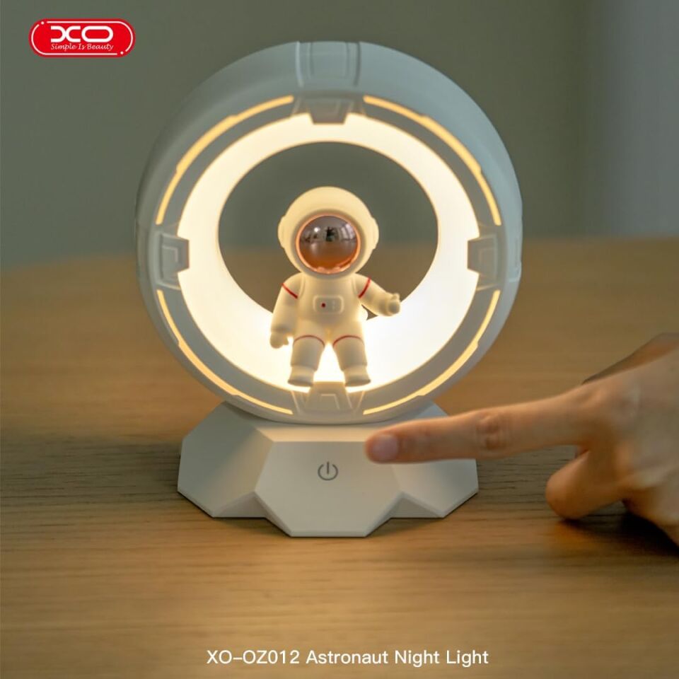 XO Simple is Beauty OZ12 Astronot Temalı Çocuk LED Gece Lambası