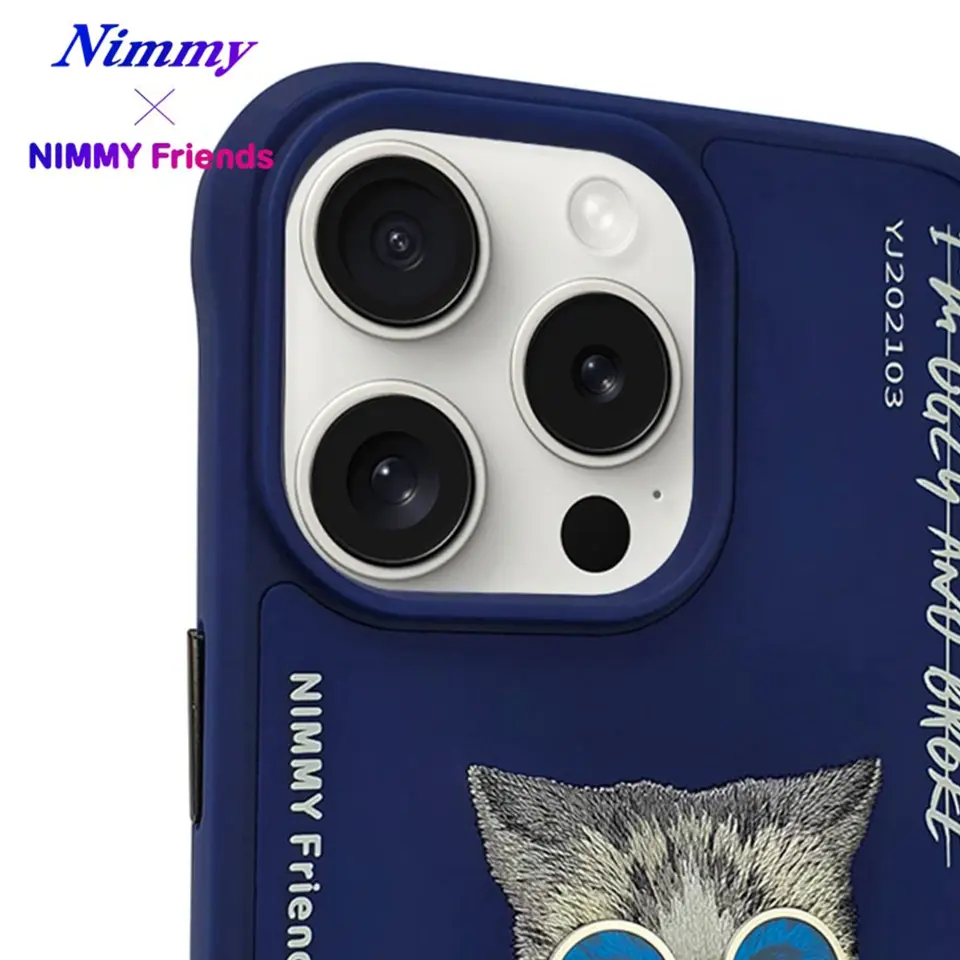 NIMMY iPhone 14 Pro 3D Gerçek Nakış İşleme Kabartmalı Kedi Zincir Gözlük Detaylı Cool Glasses Kılıf